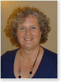 Portraitbild: Karin Puderer / Kosmetik PUR